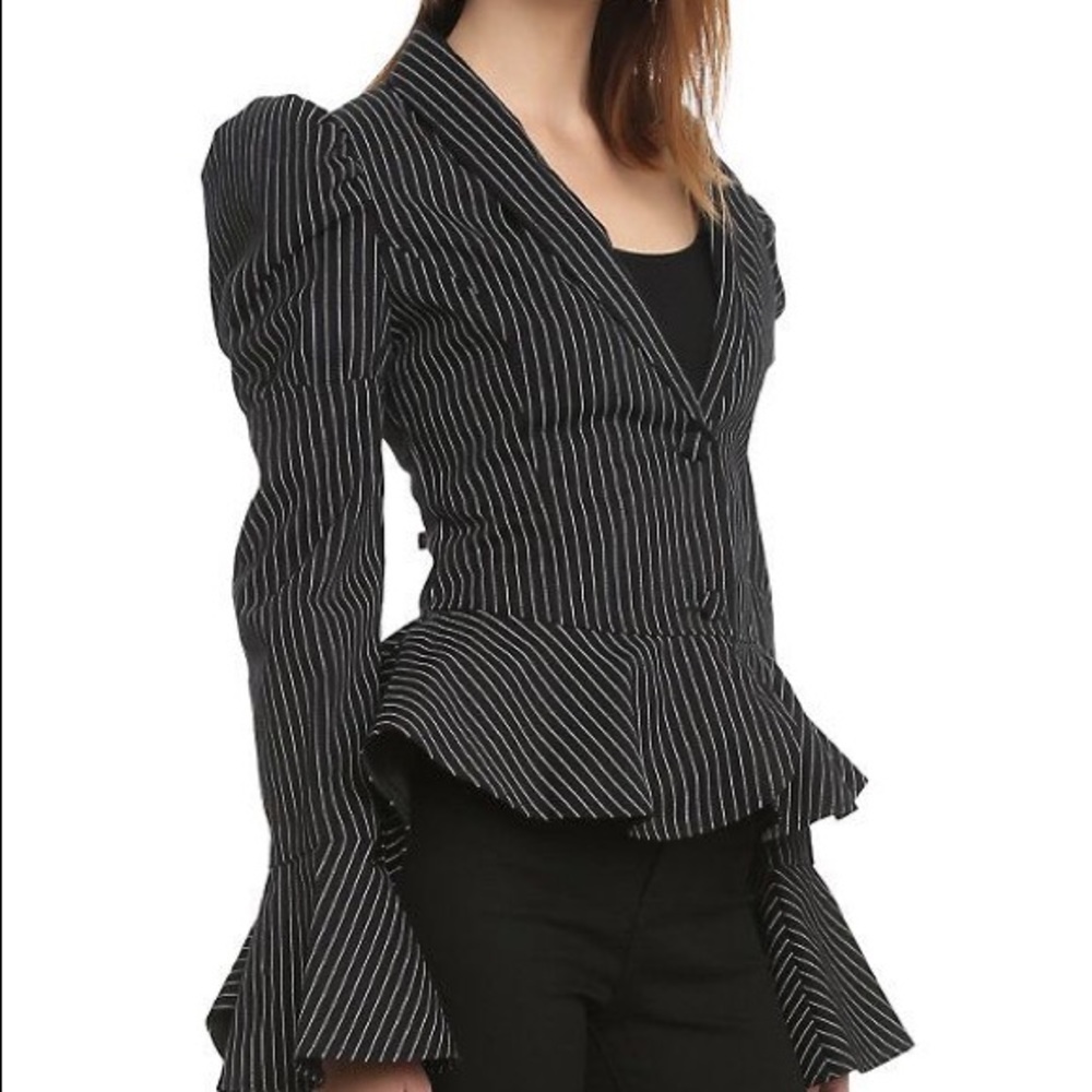 Spin doctor dress jacket.